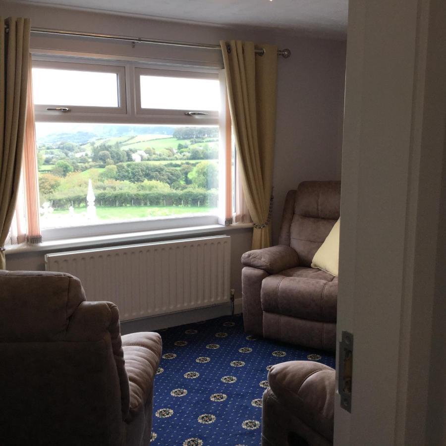 クーシェンドール Garron View Bed & Breakfast エクステリア 写真